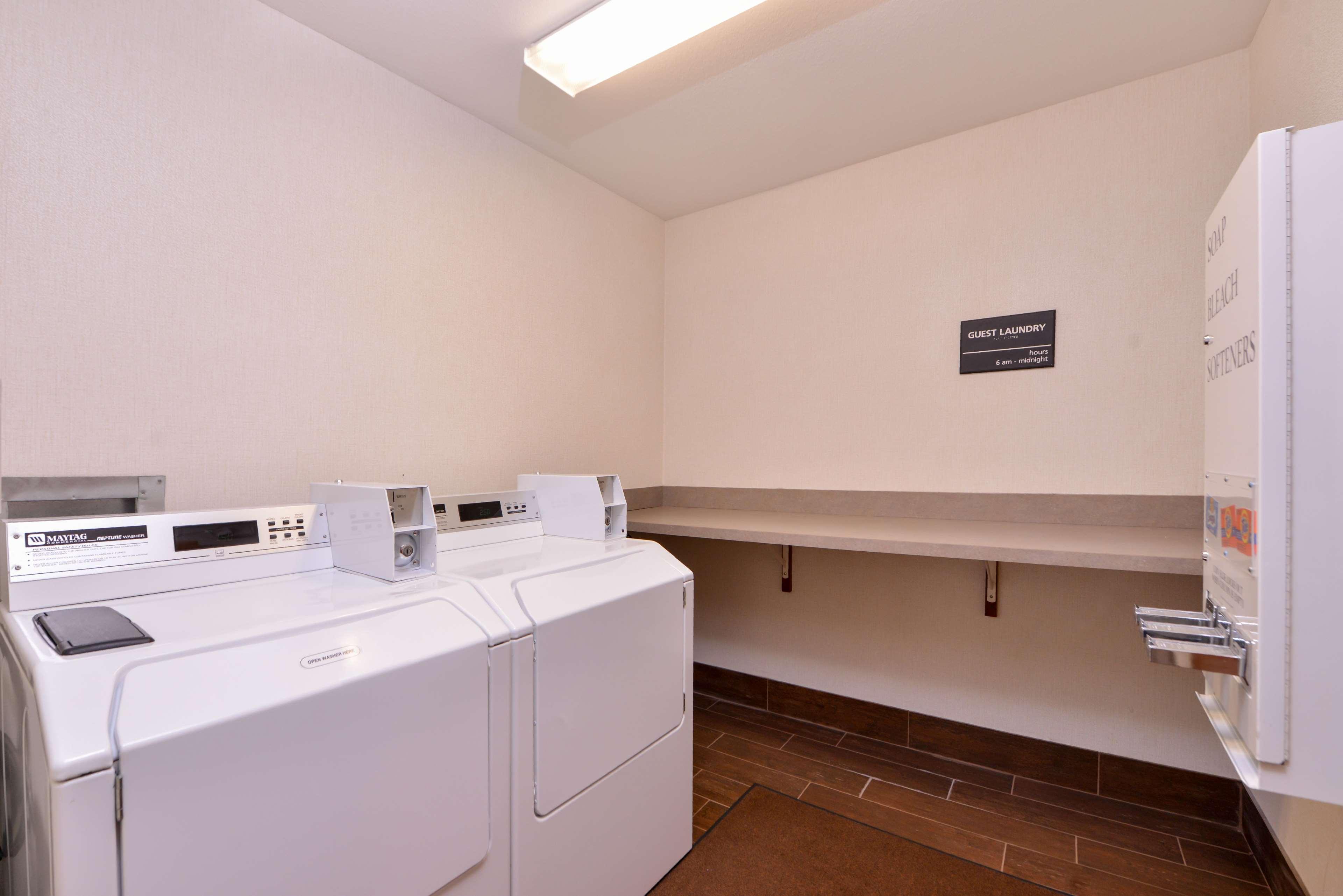 Hampton Inn York Ngoại thất bức ảnh