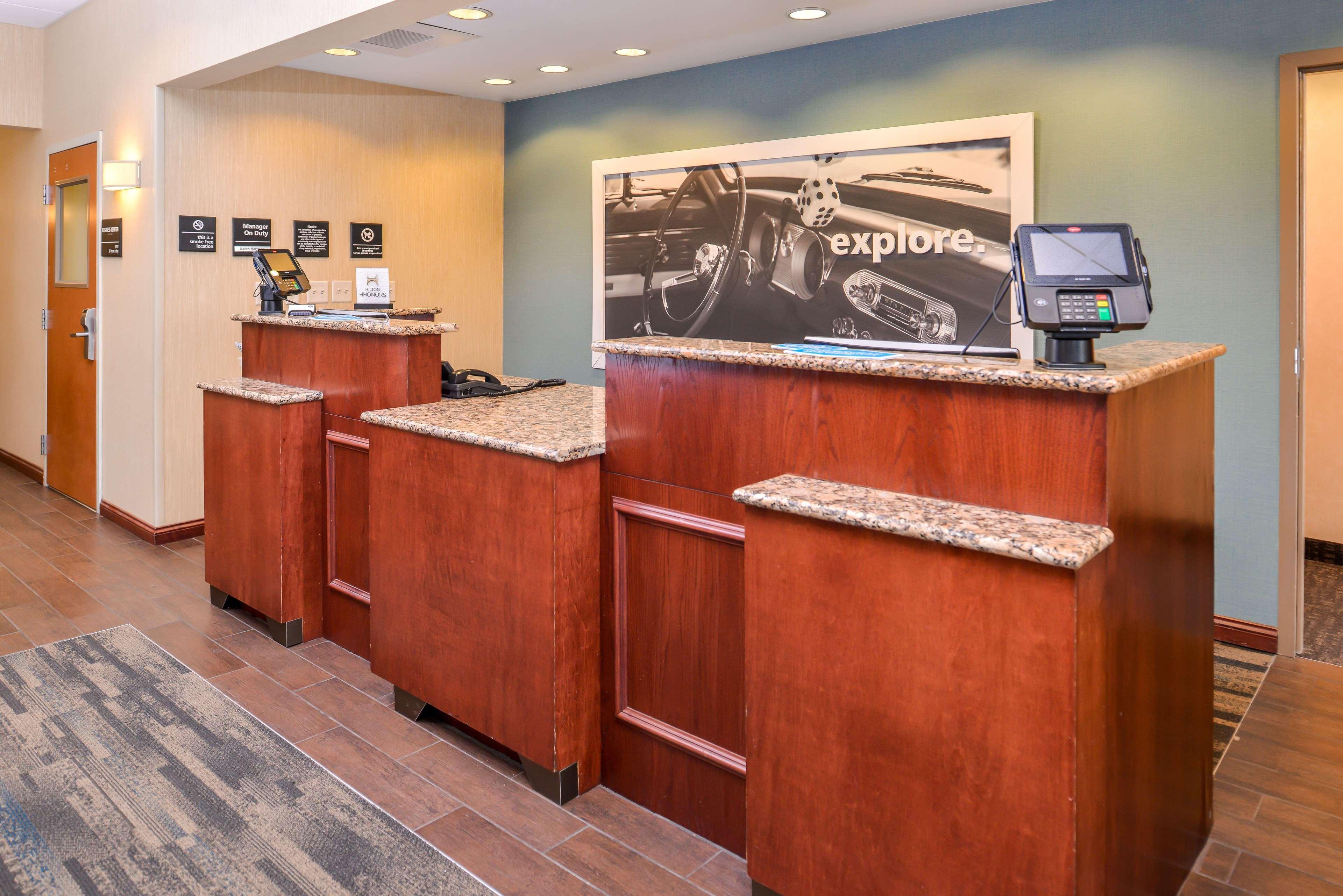 Hampton Inn York Ngoại thất bức ảnh